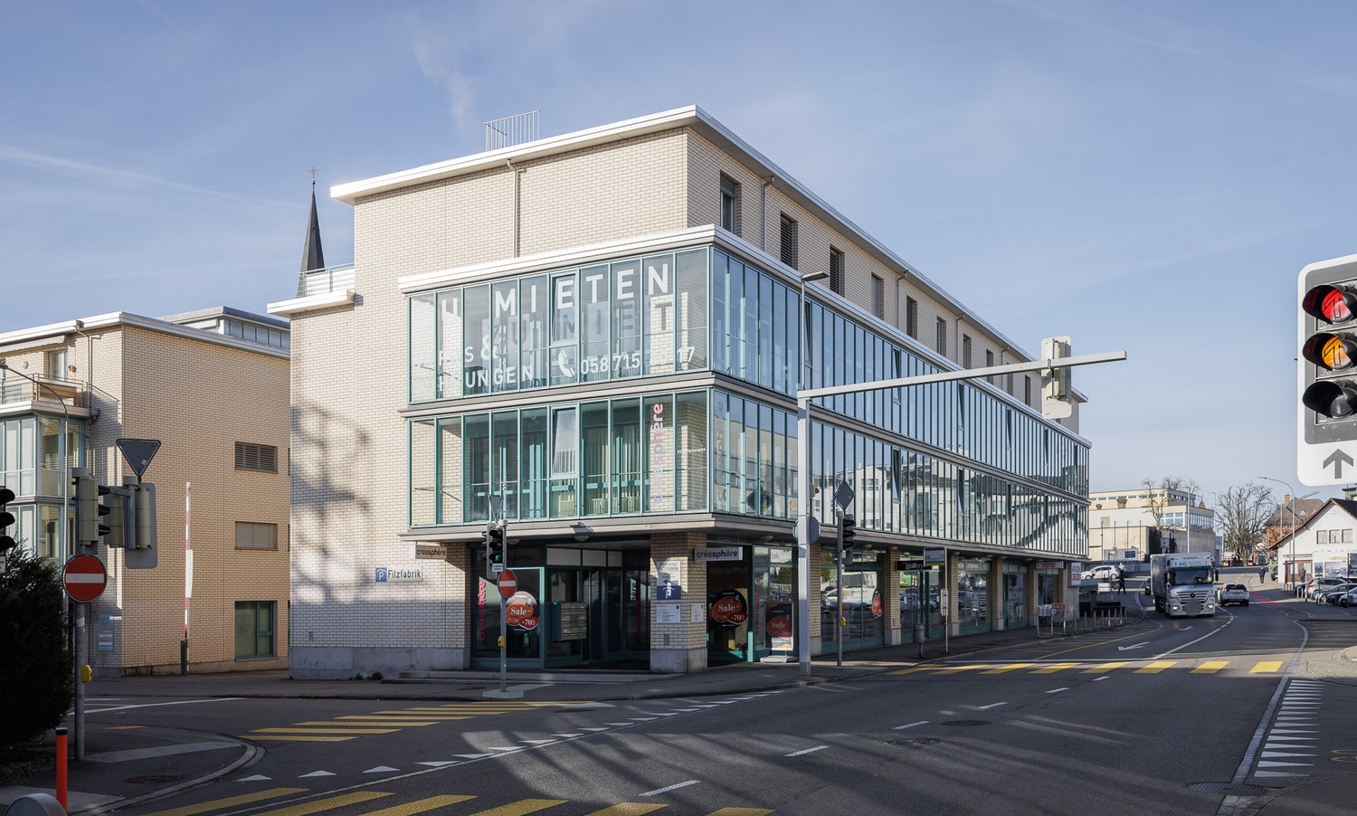 Magasin de 120m²