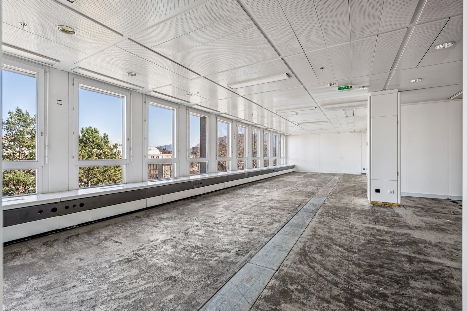 250m² Büro