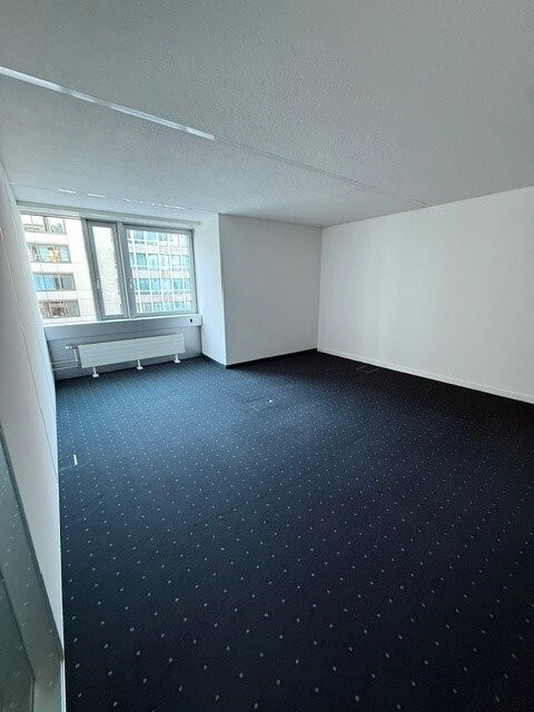 210m² office, Foto 1 von 10