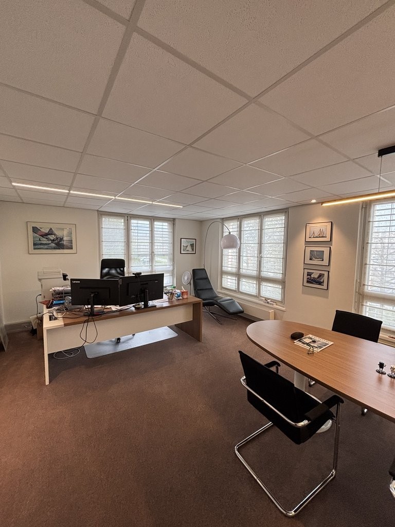 293m² Büro