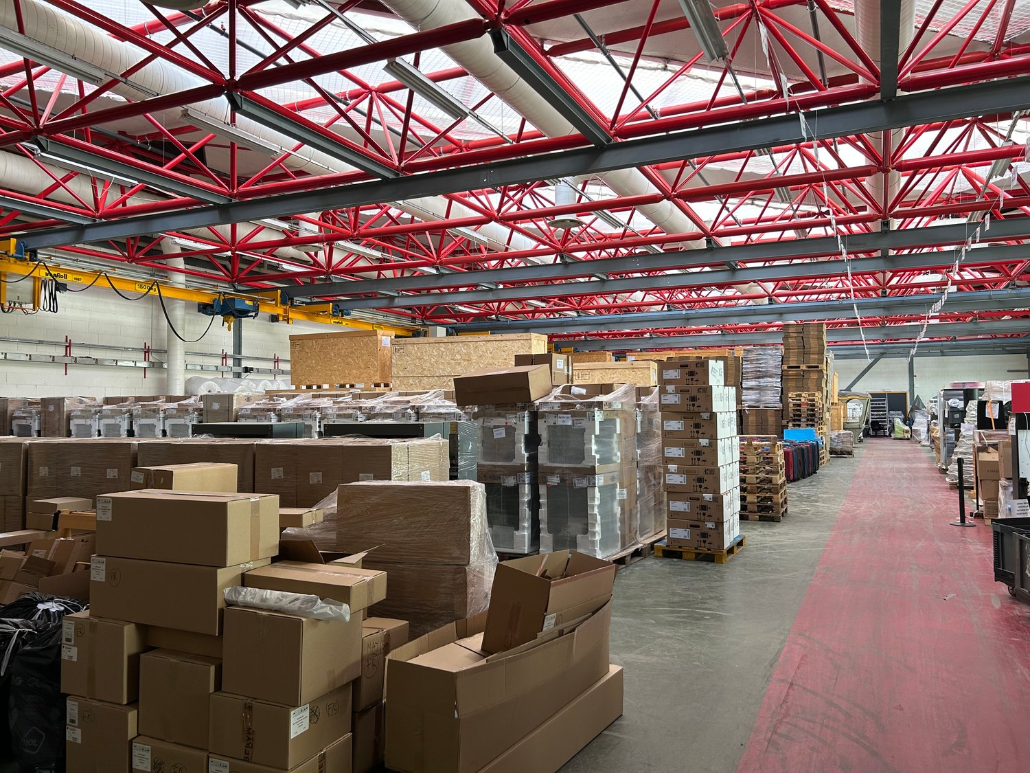 1267m² industrial object