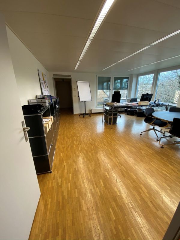 13m² office