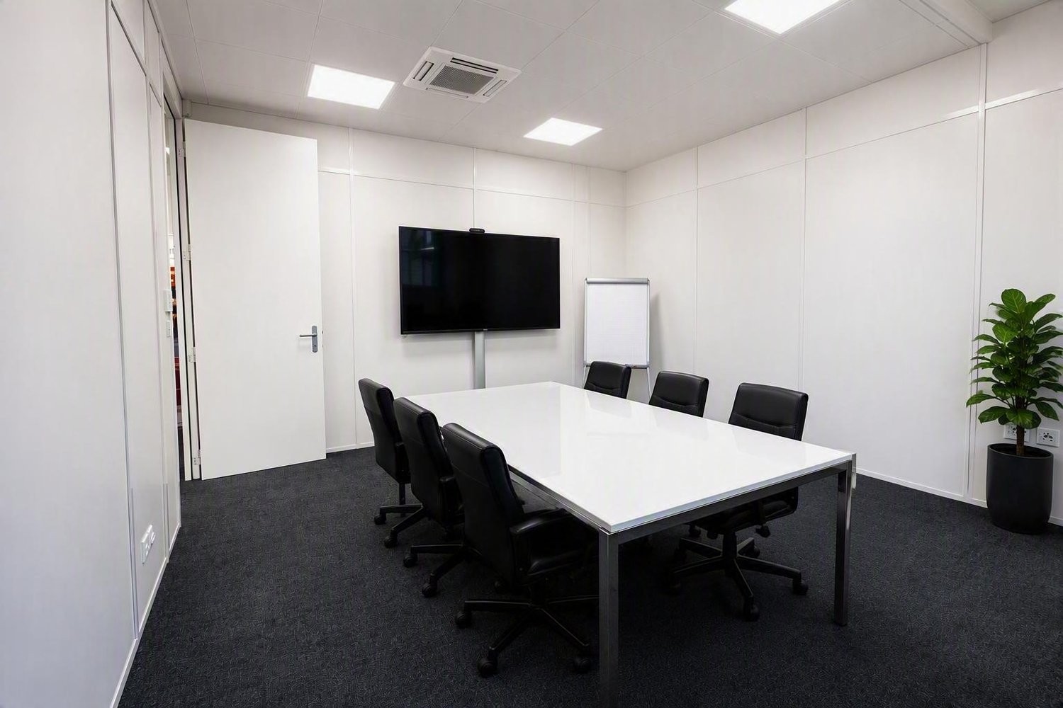 Ufficio di 170m², foto 1 di 3