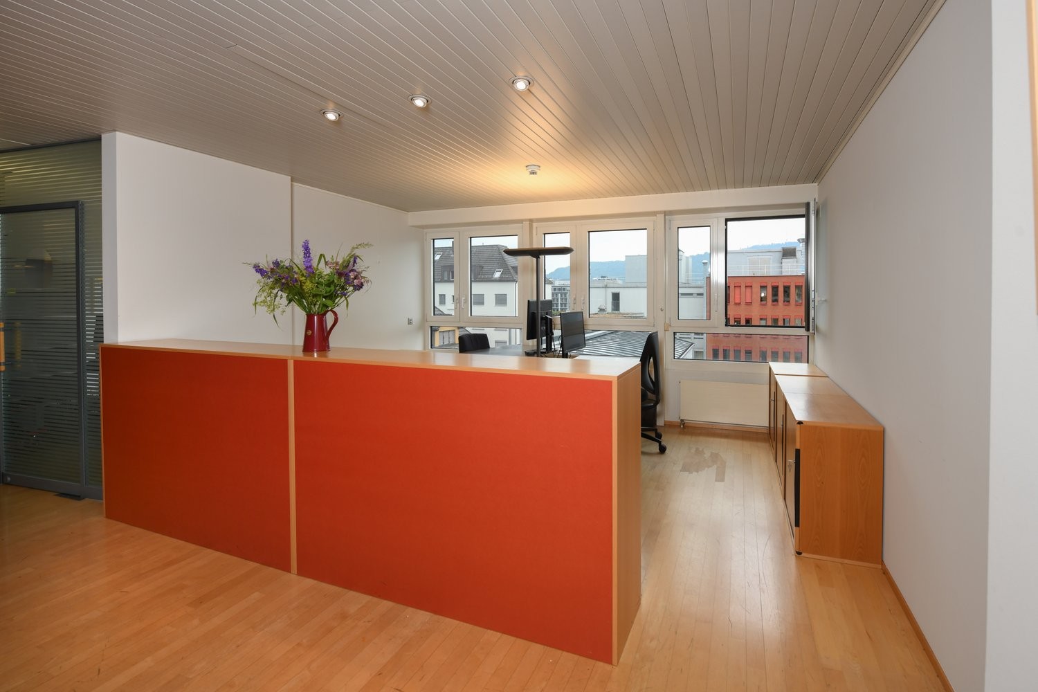311m² bureau, photo 3 sur 9
