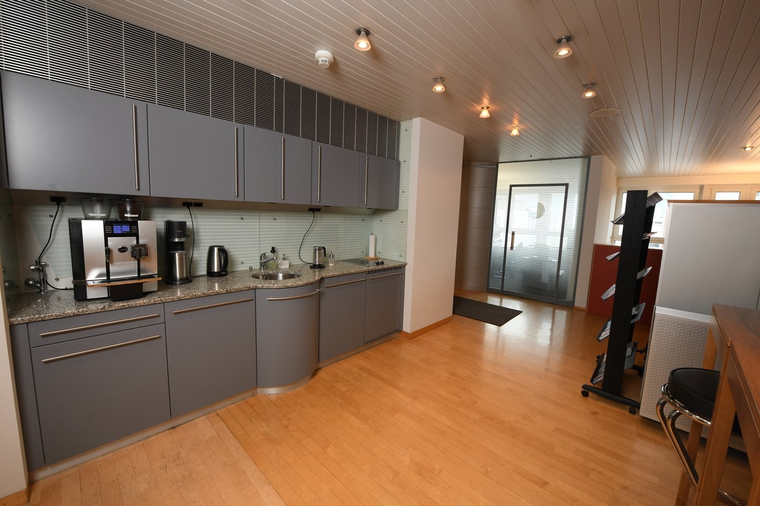 311m² bureau, photo 9 sur 9