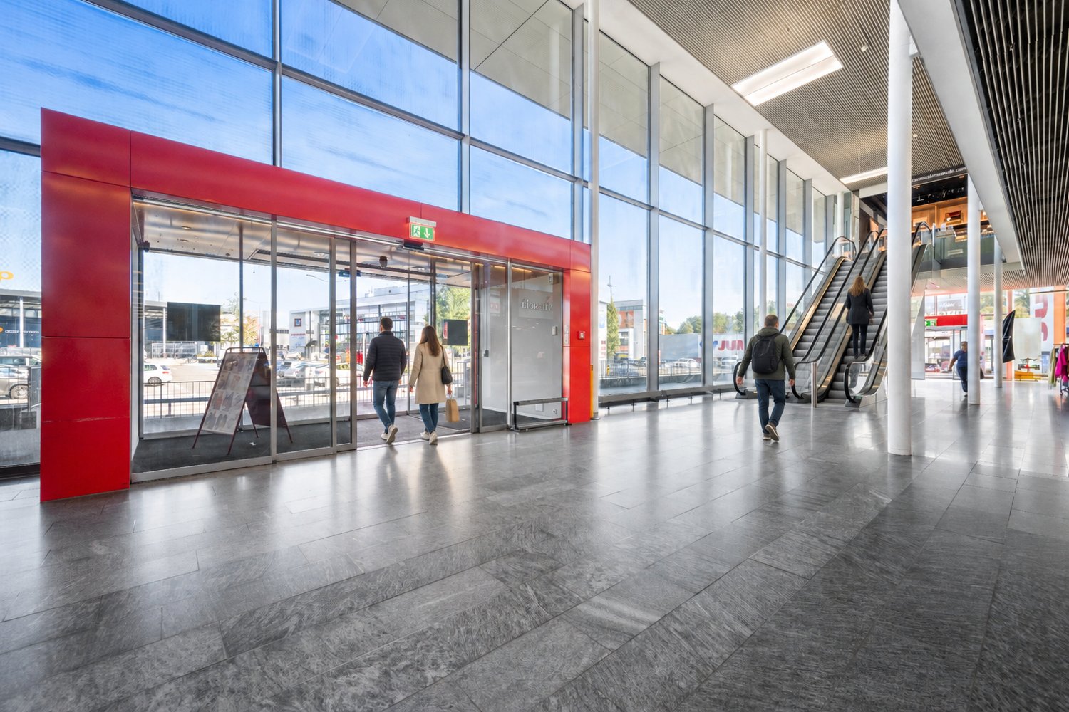 3400m² shop, Foto 4 von 6
