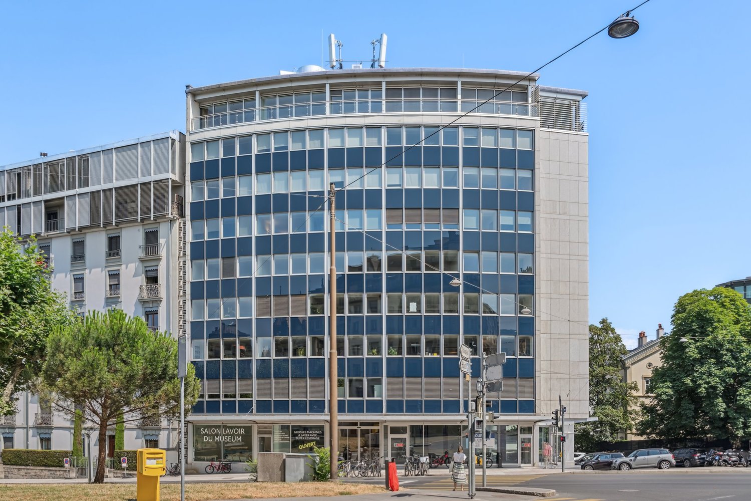 326m² Büro, Foto 1 von 7
