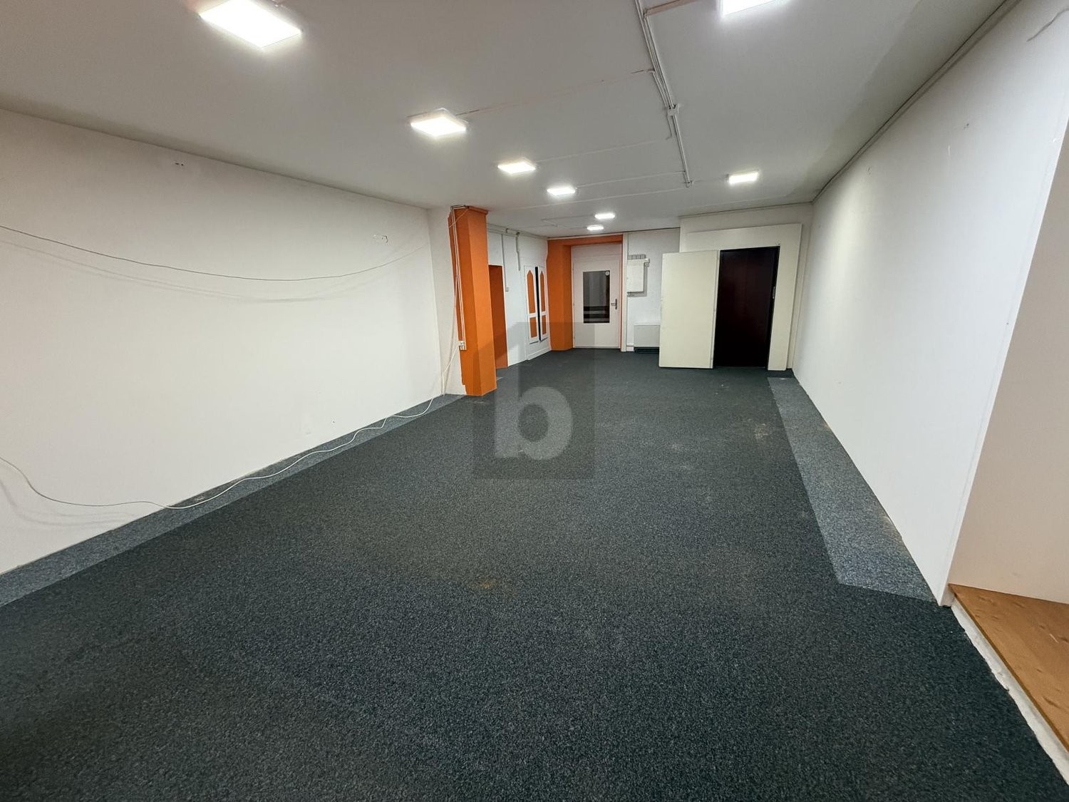 130m² Büro