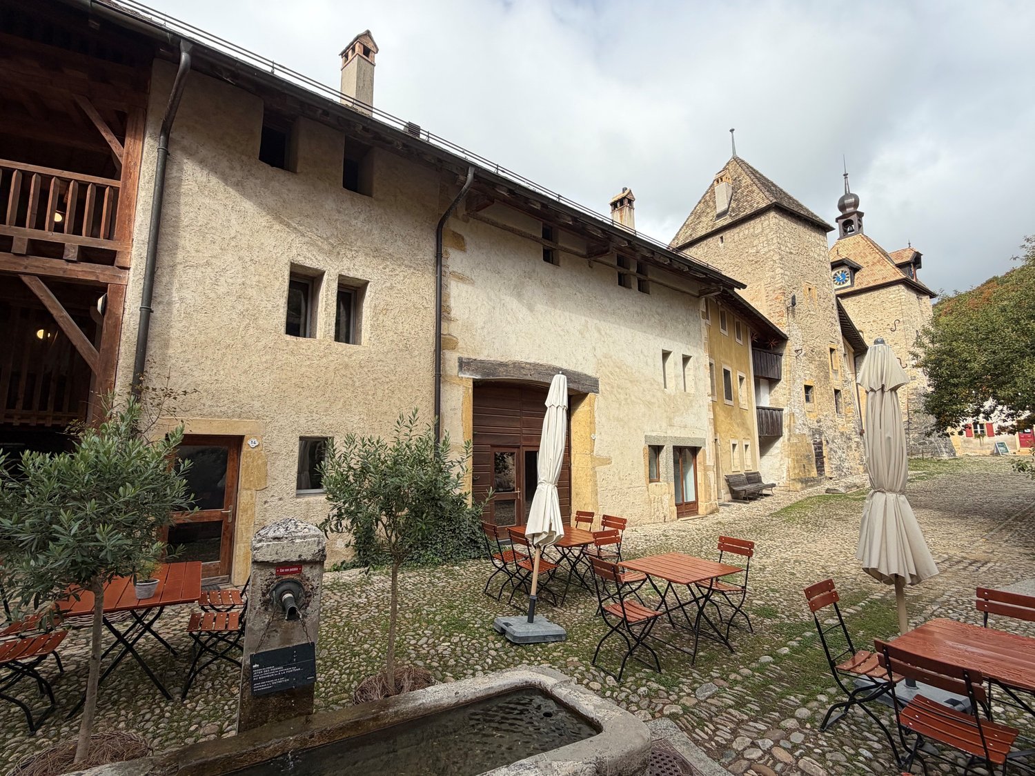 Atelier, photo 1 sur 10