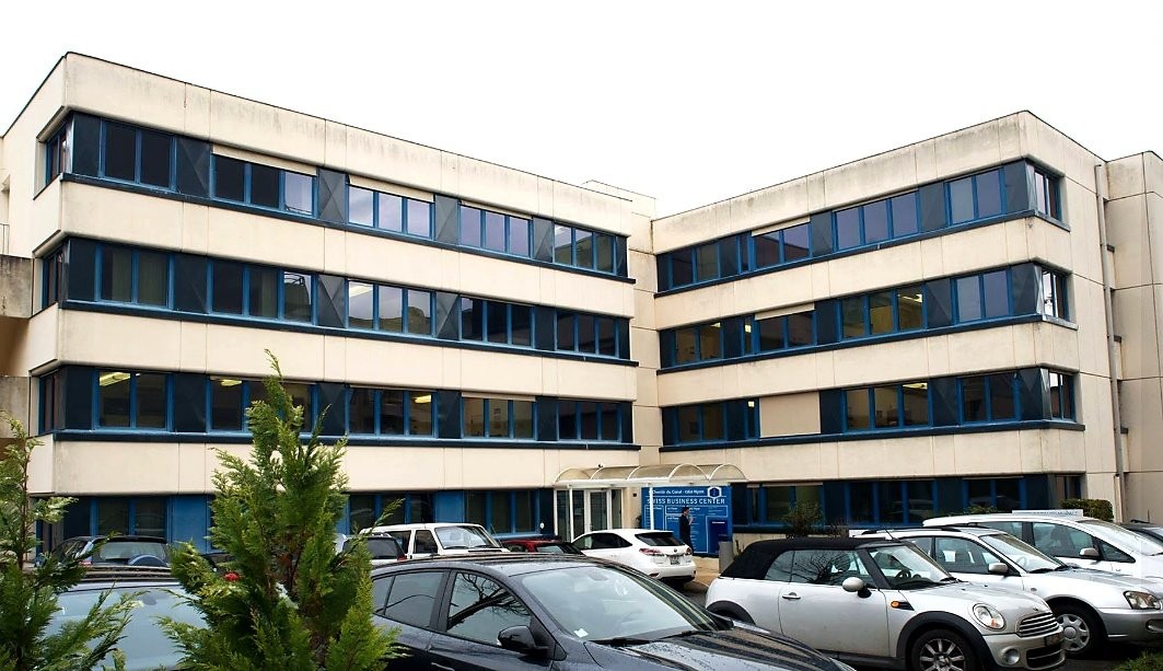32m² office