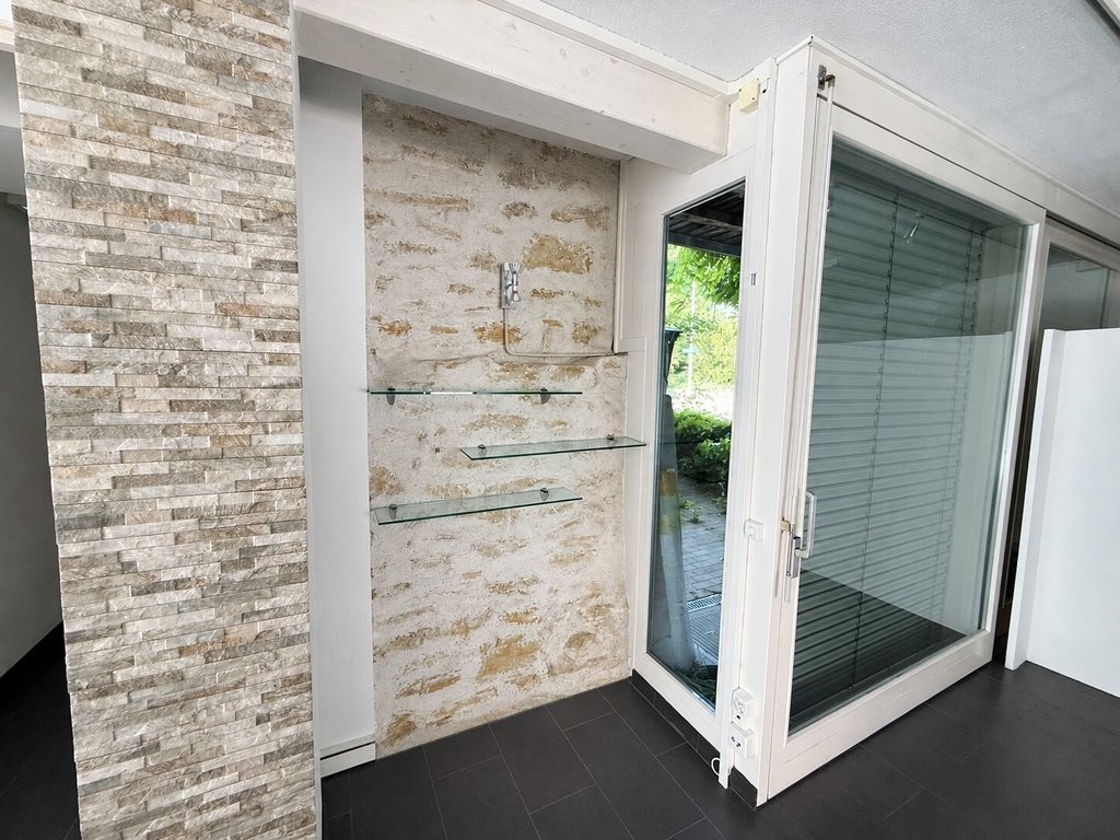 76m² negozio, foto 4 di 7