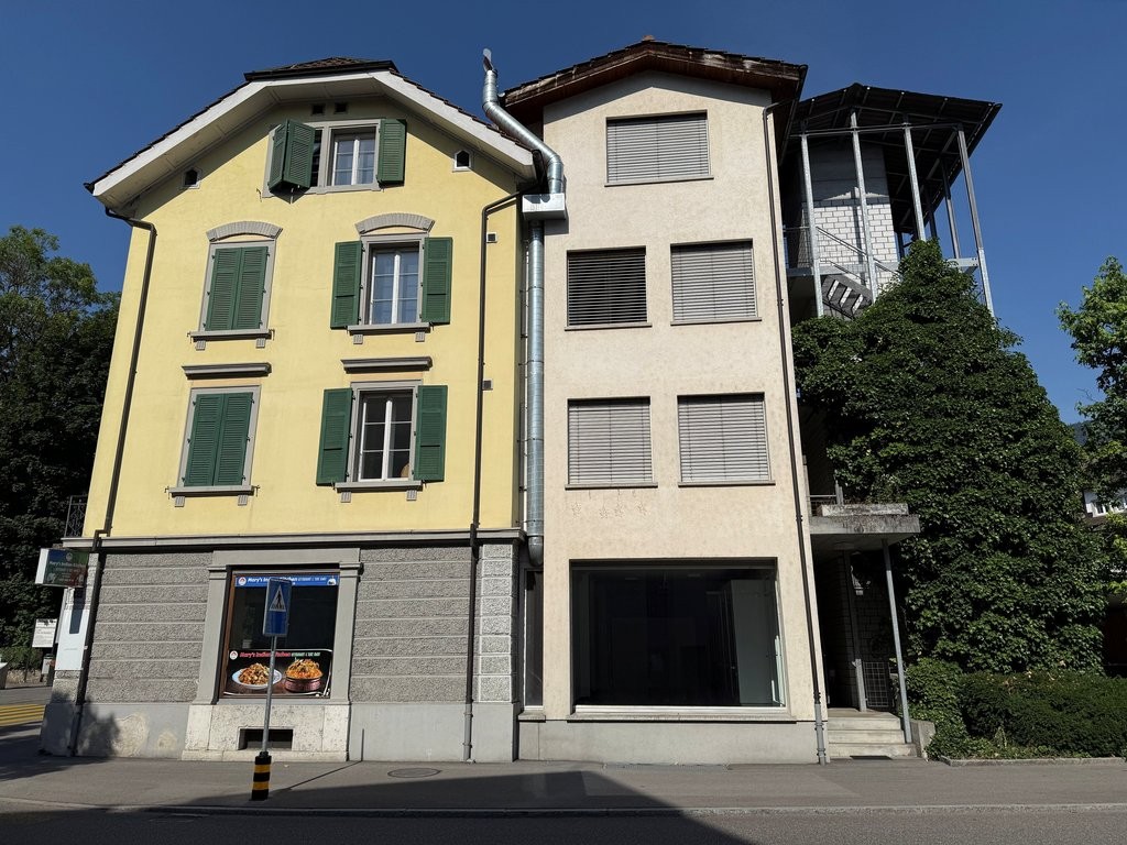 76m² negozio, foto 7 di 7