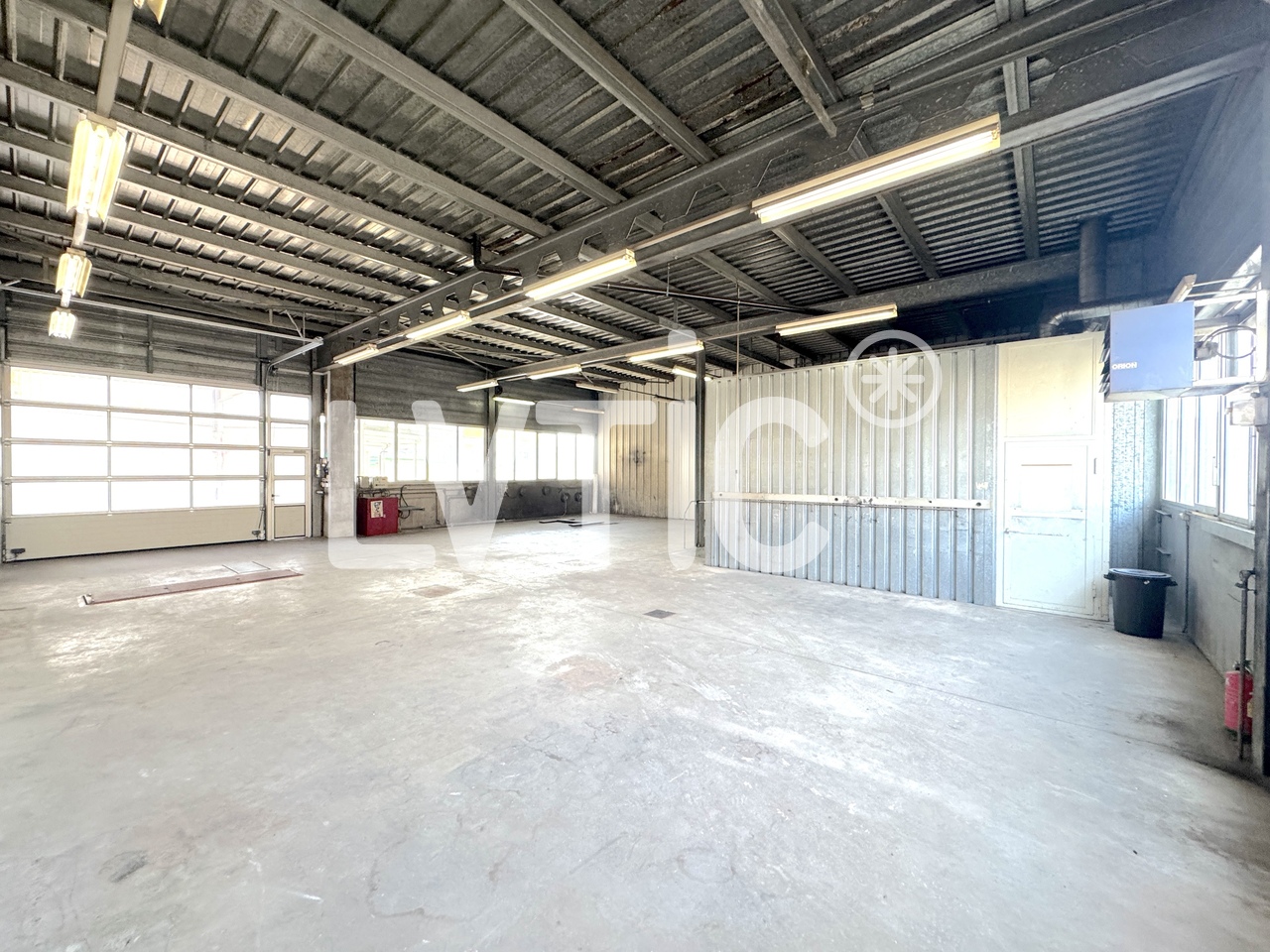 725m² Industrieobjekt