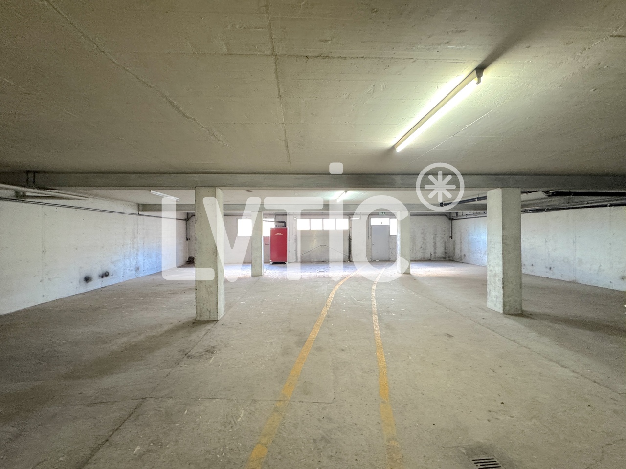 725m² Industrieobjekt