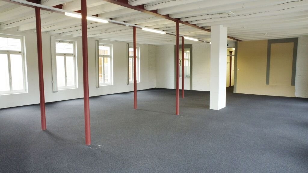 254m² office, Foto 5 von 5