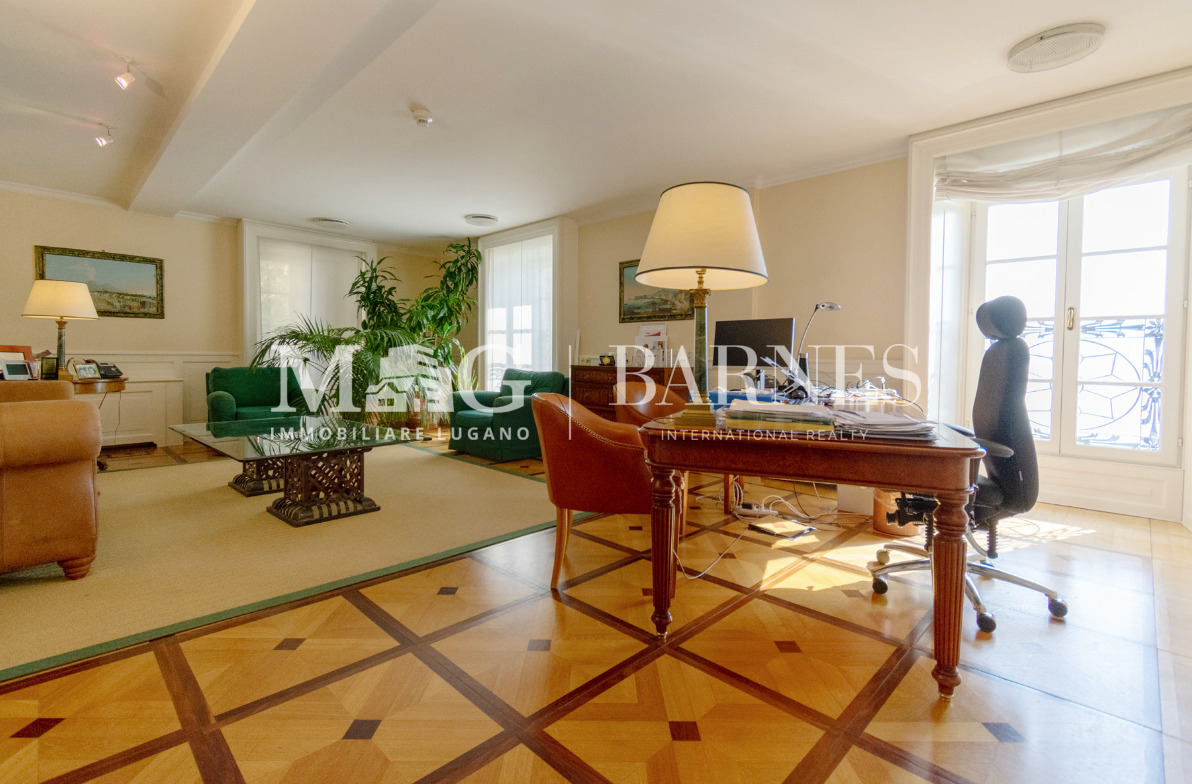 578m² Büro, Foto 7 von 10