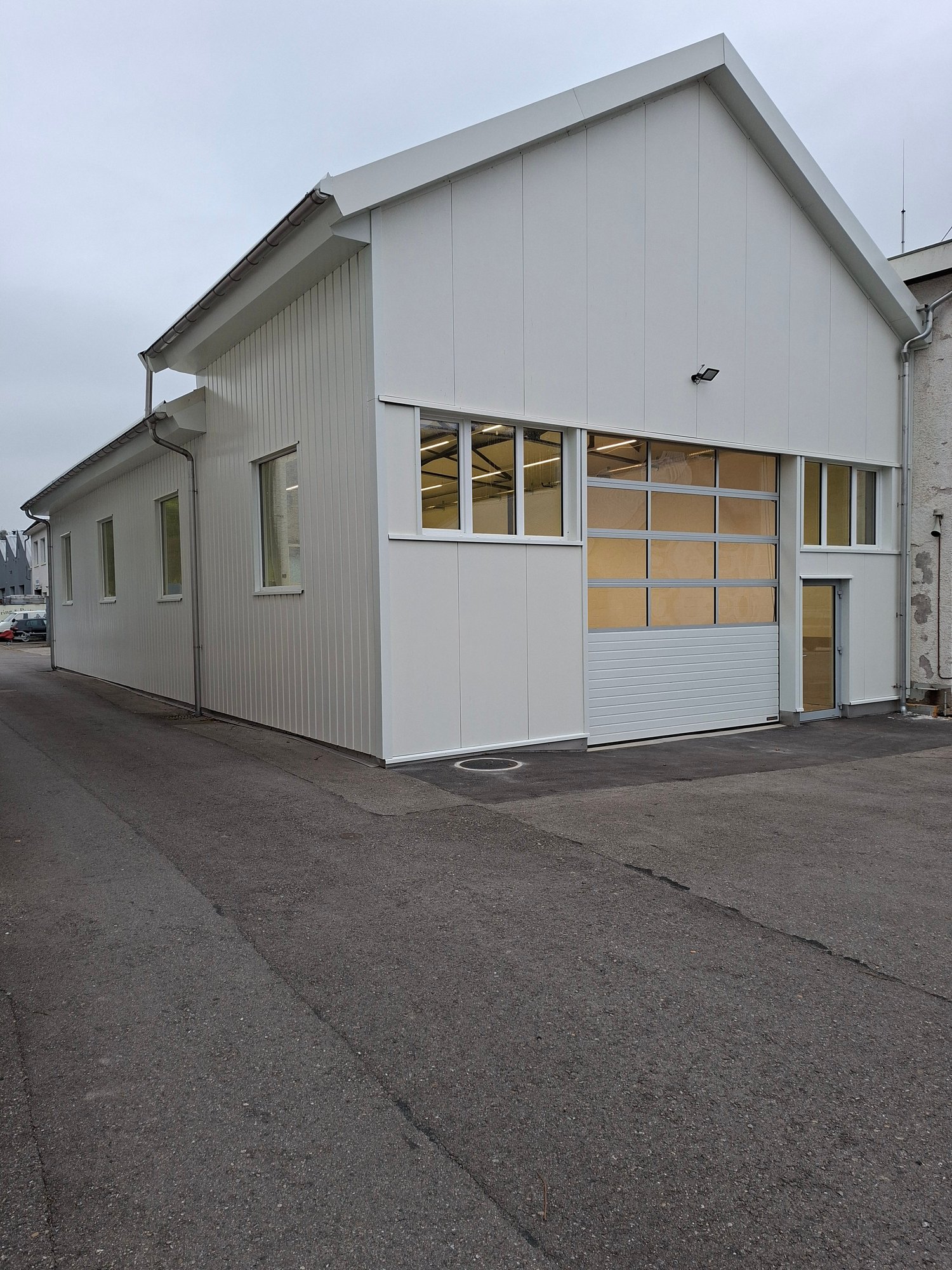 Commercial, Foto 5 von 6