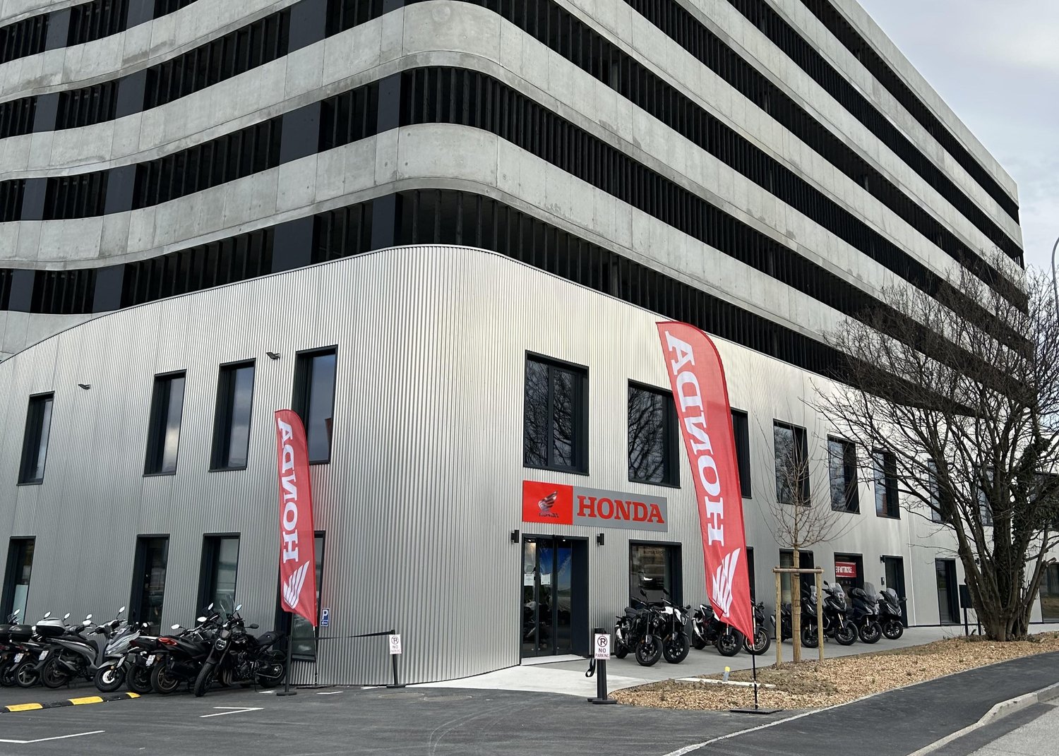 480m² Büro, Foto 1 von 5