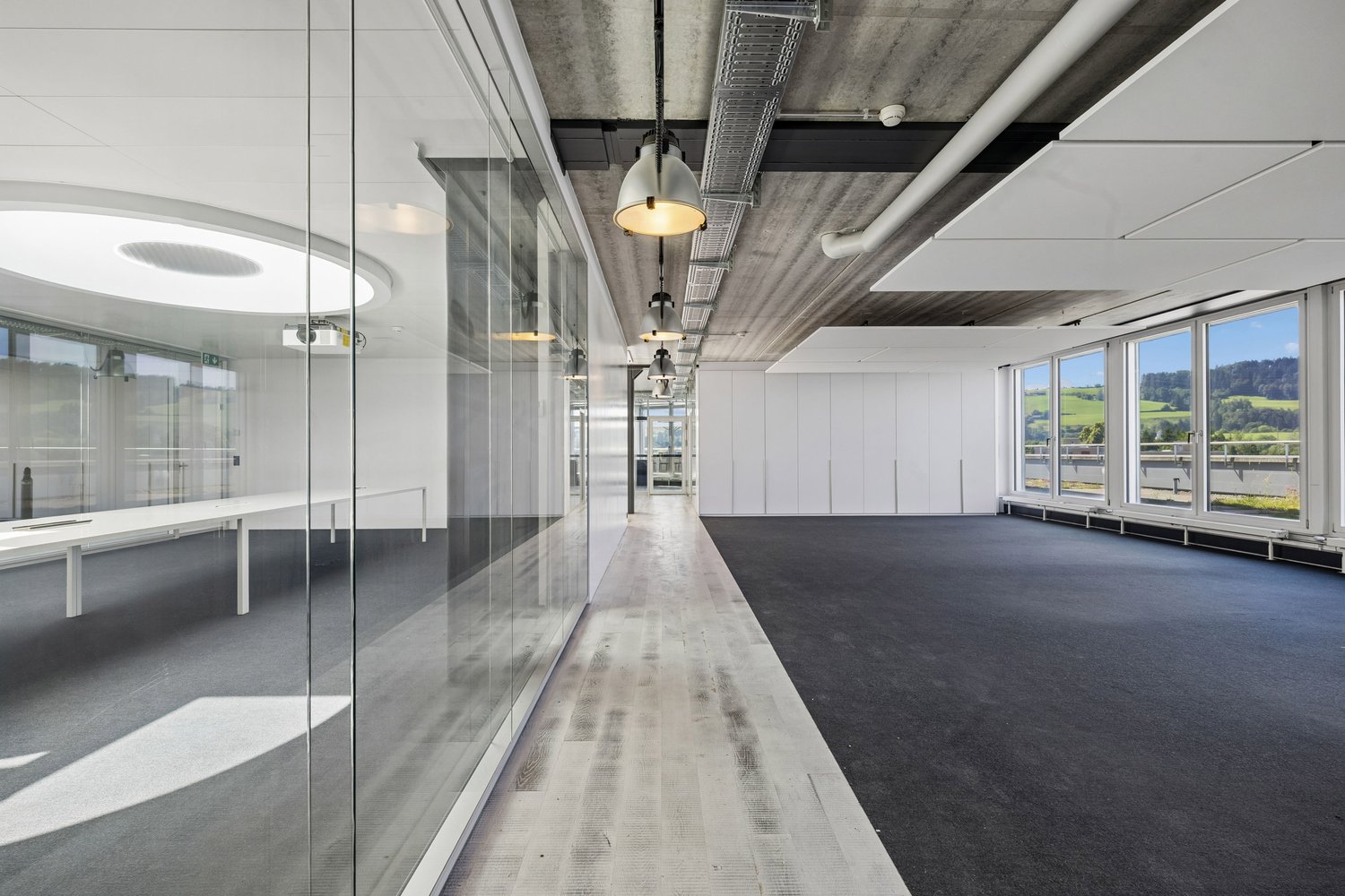 592m² office, Foto 9 von 10