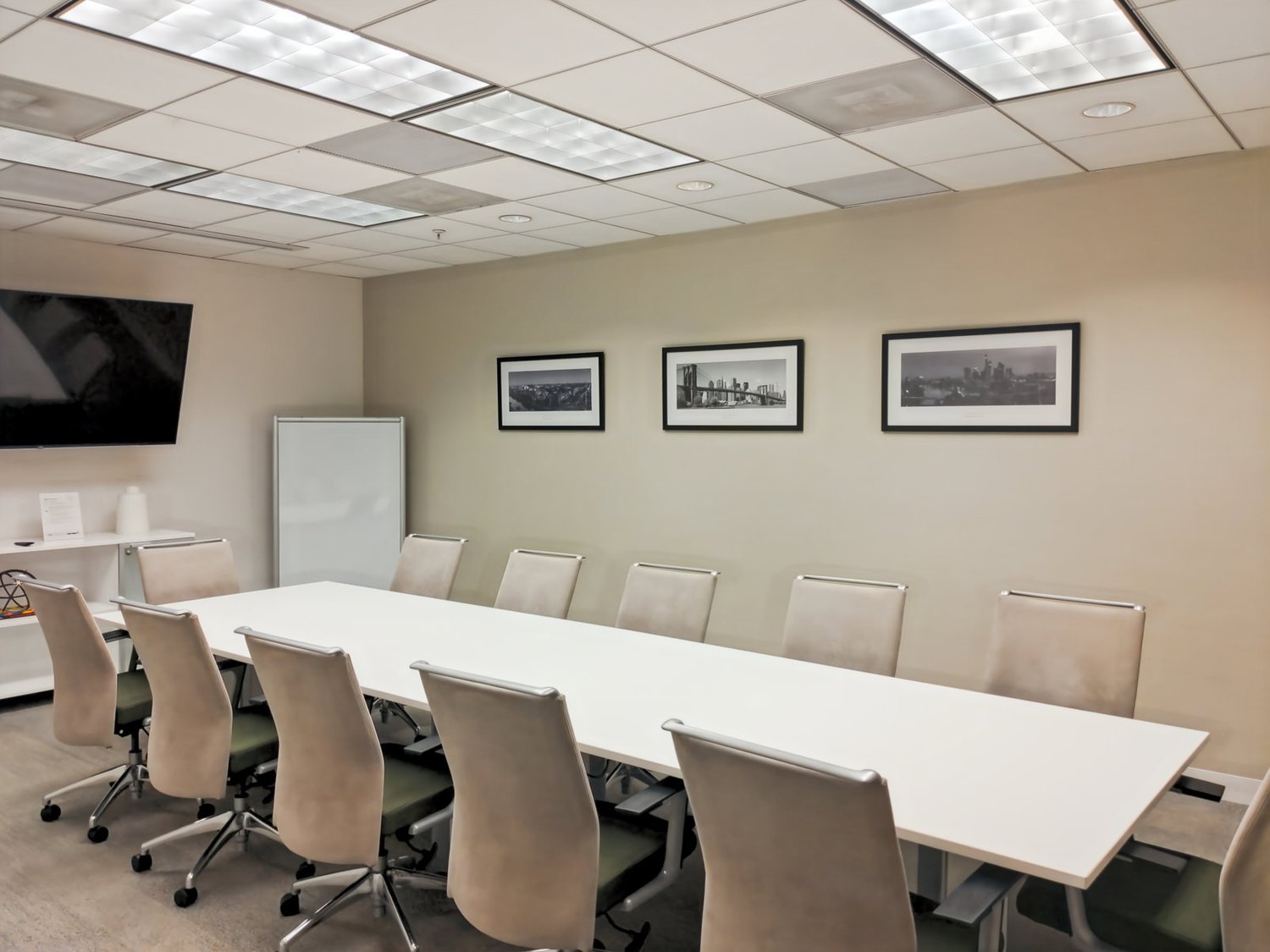 150m² office, photo 5 of 8