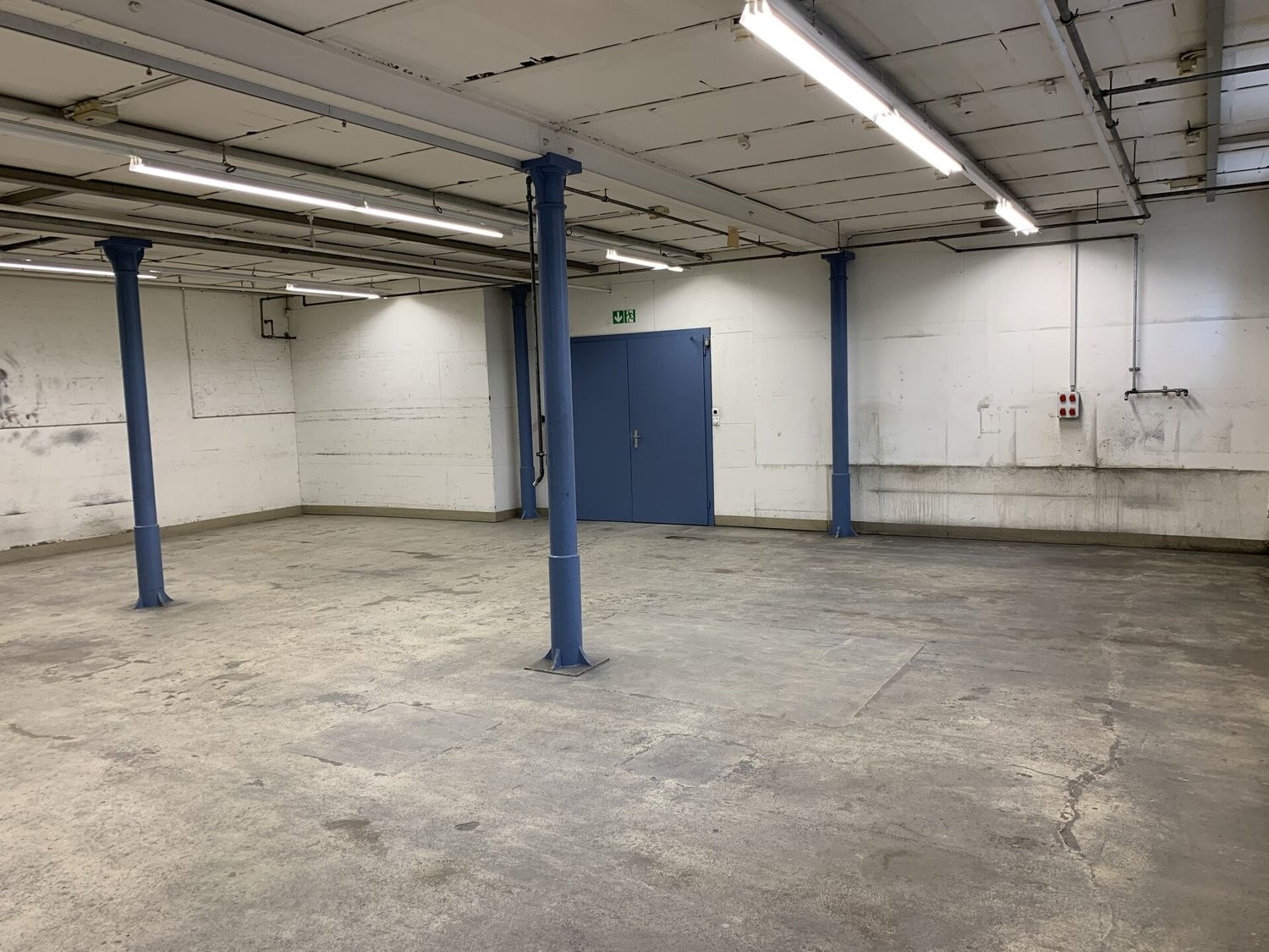 210m² commercial, Foto 5 von 7