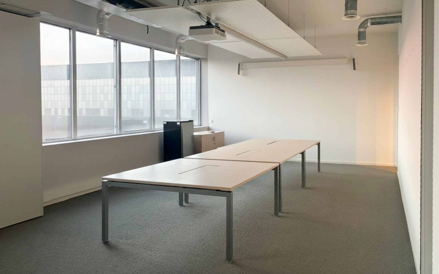 732m² Gewerbe, Foto 3 von 10