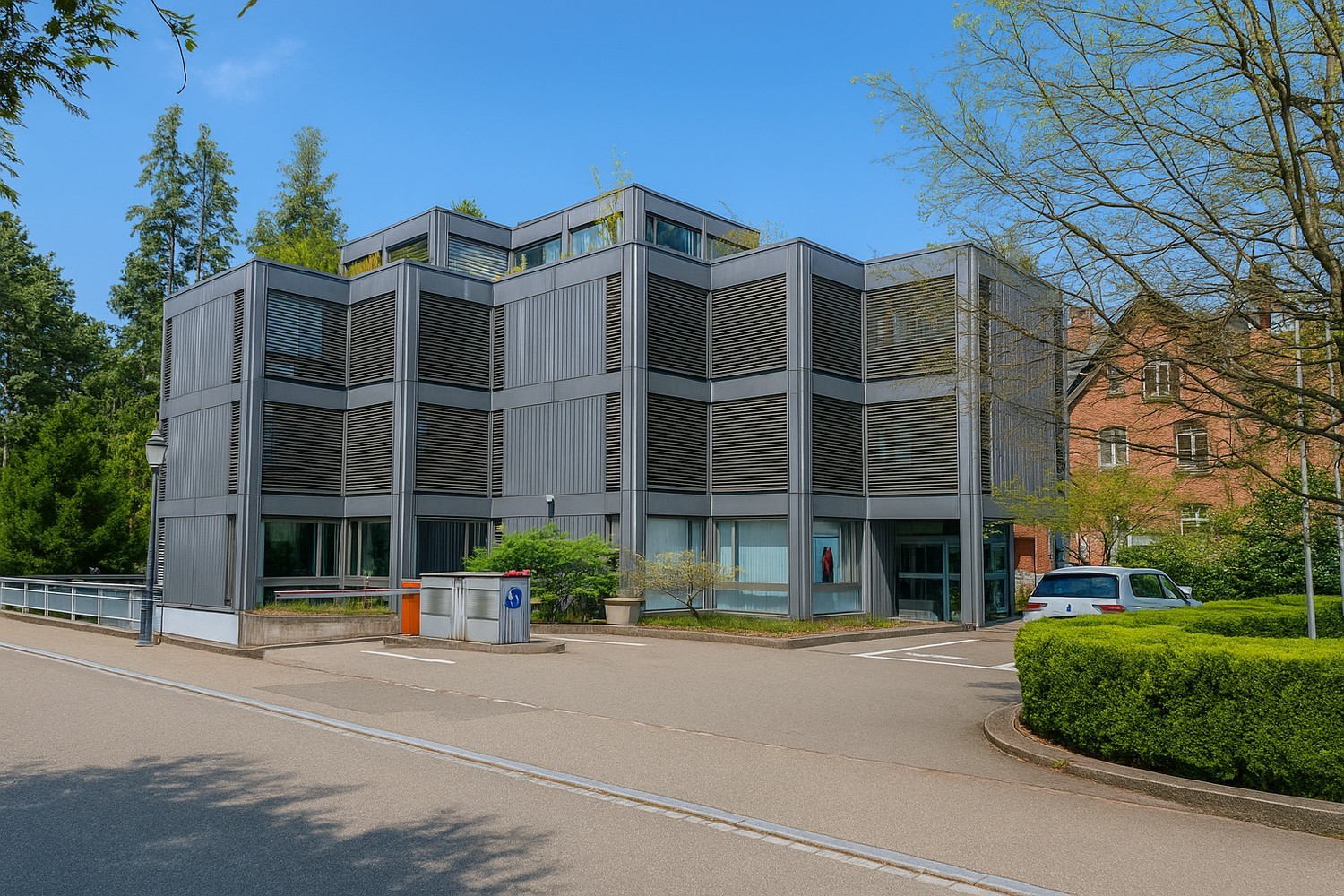 1807m² office