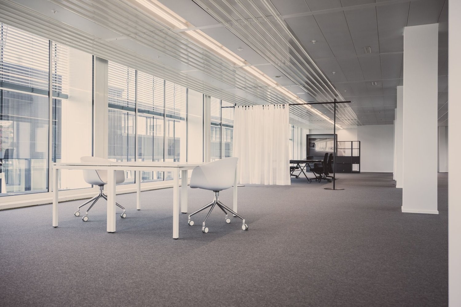 ufficio di 1280m², foto 4 di 10