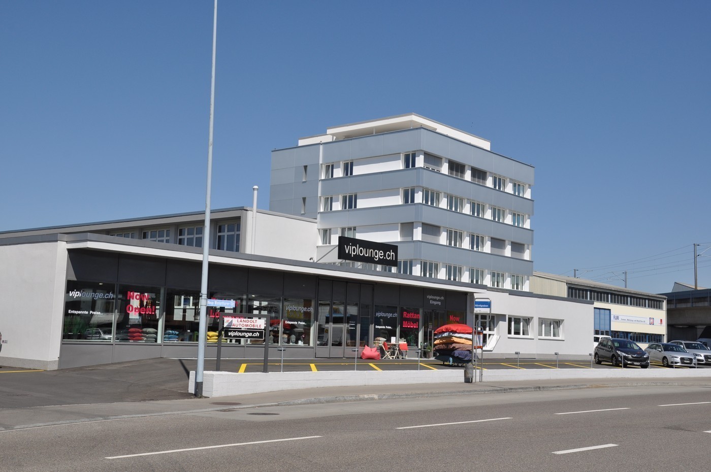 350m² commercial, photo 1 sur 10
