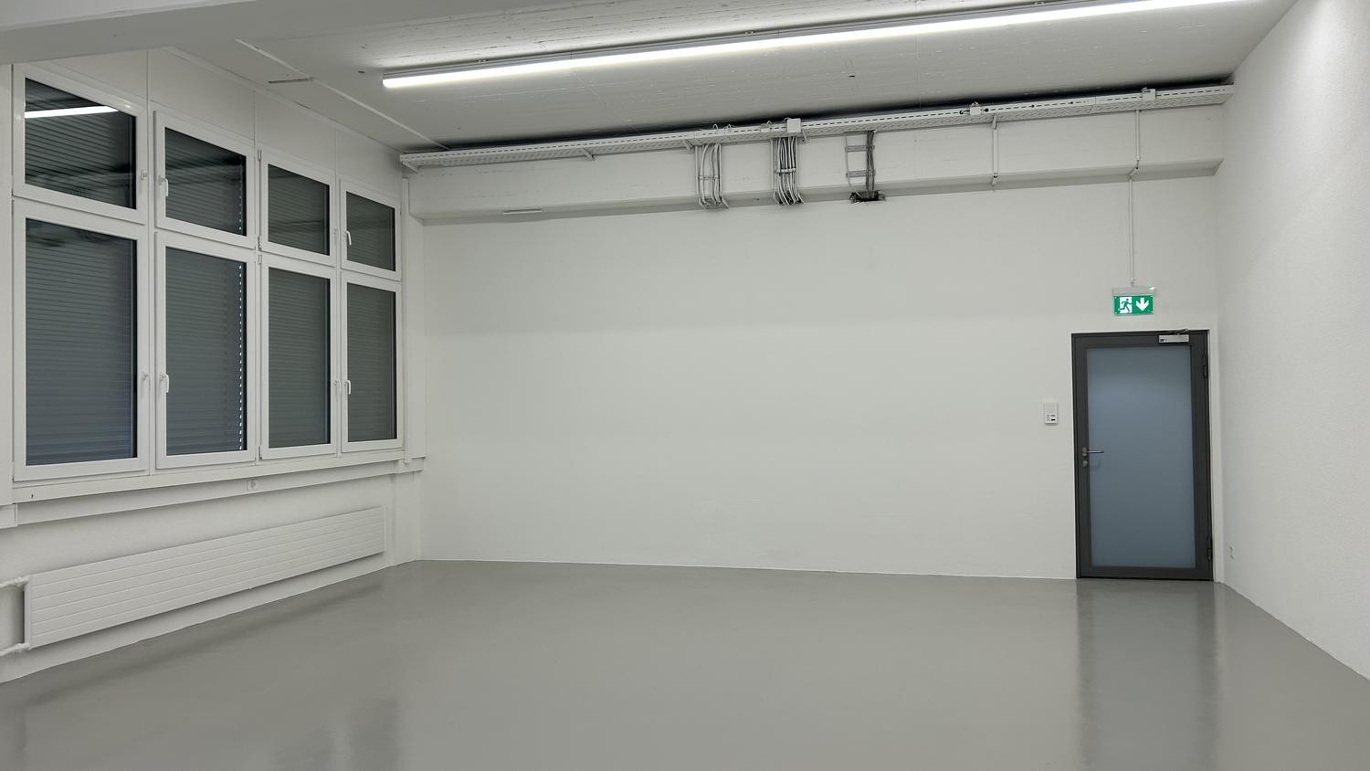 350m² commercial, photo 8 sur 10