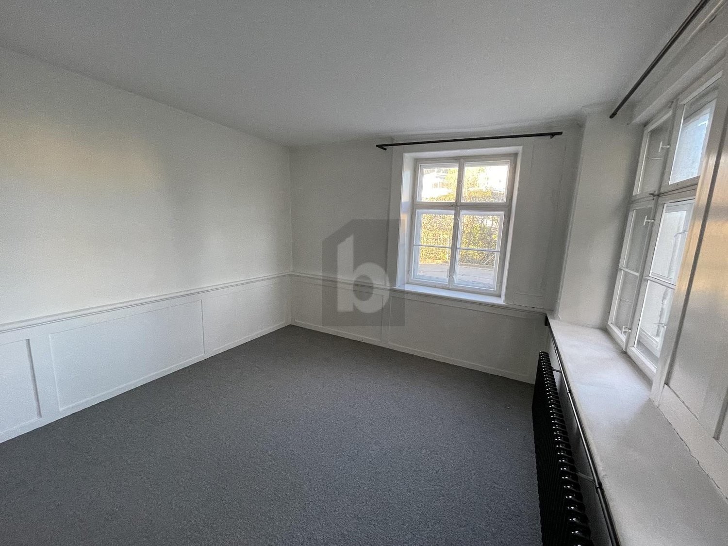 50m² office
