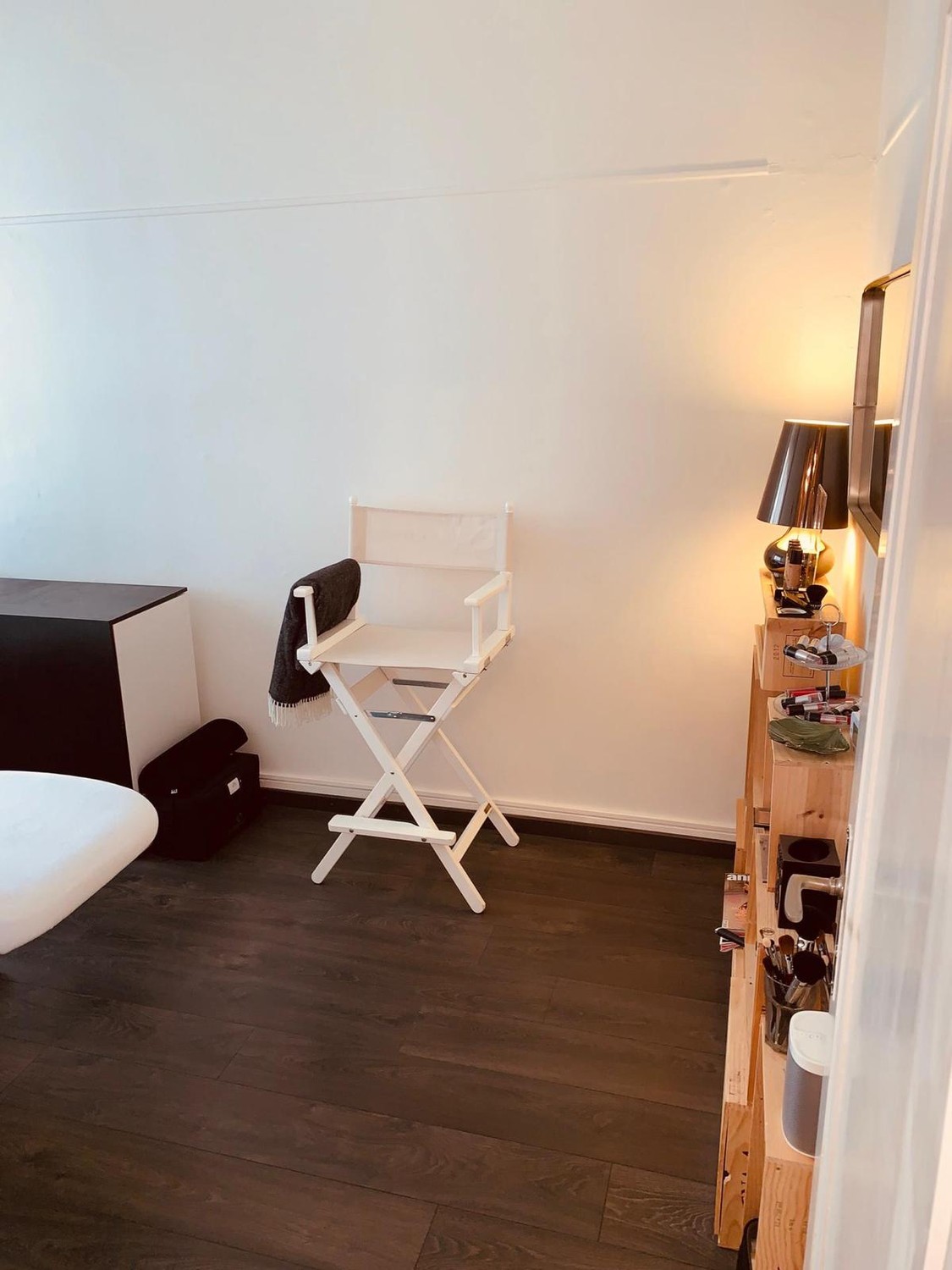 50m² commercial