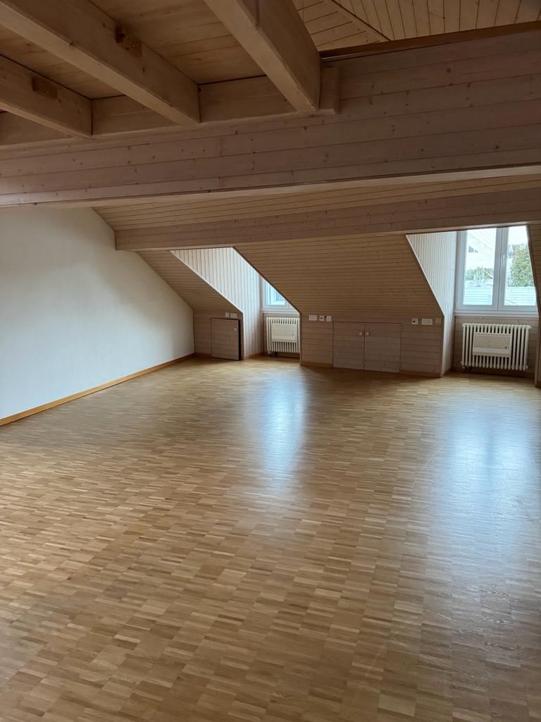 98m² commercial, Foto 1 von 7
