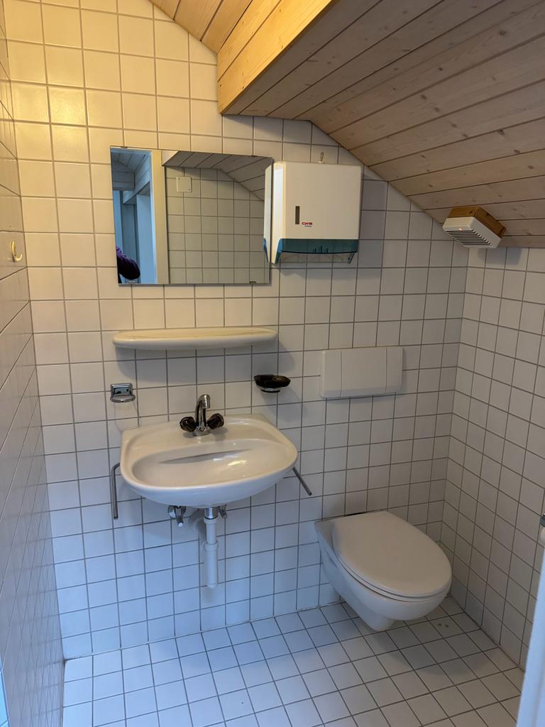 98m² commercial, Foto 6 von 7
