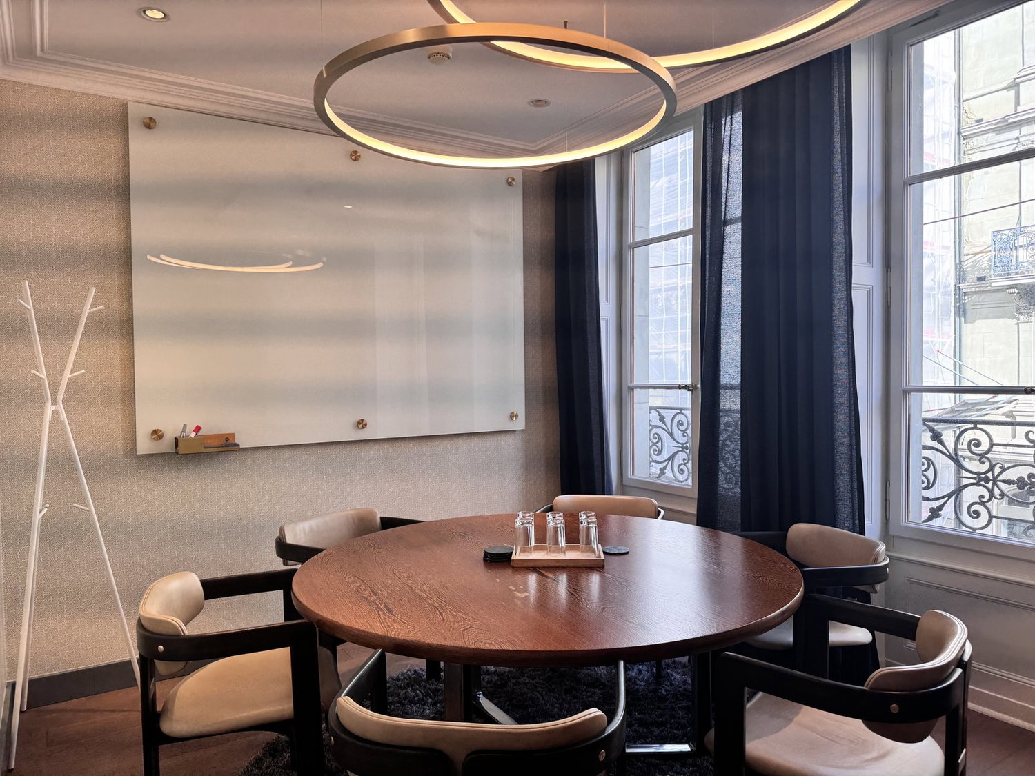 220m² Büro, Foto 4 von 10