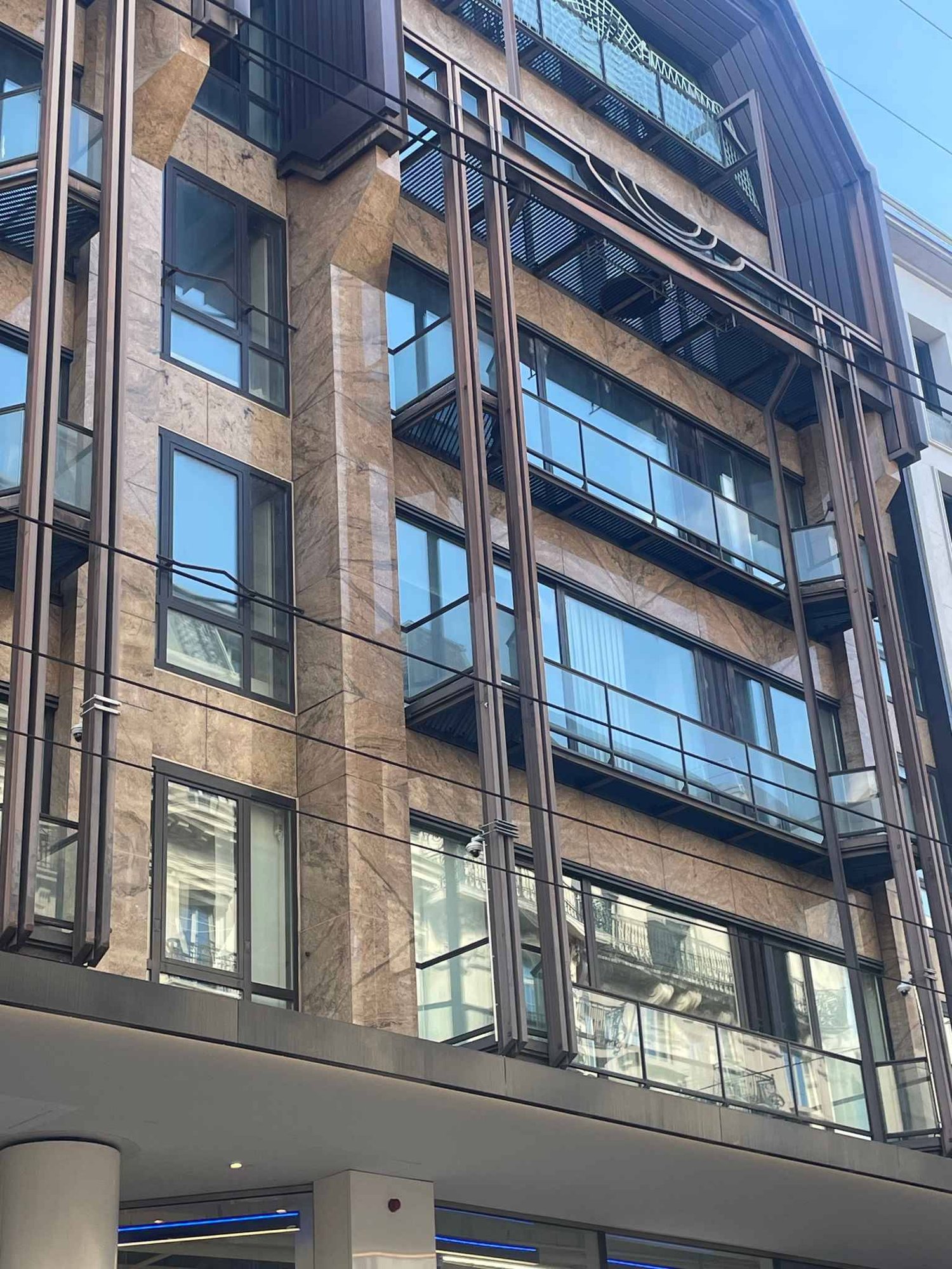 800m² Büro, Foto 2 von 2
