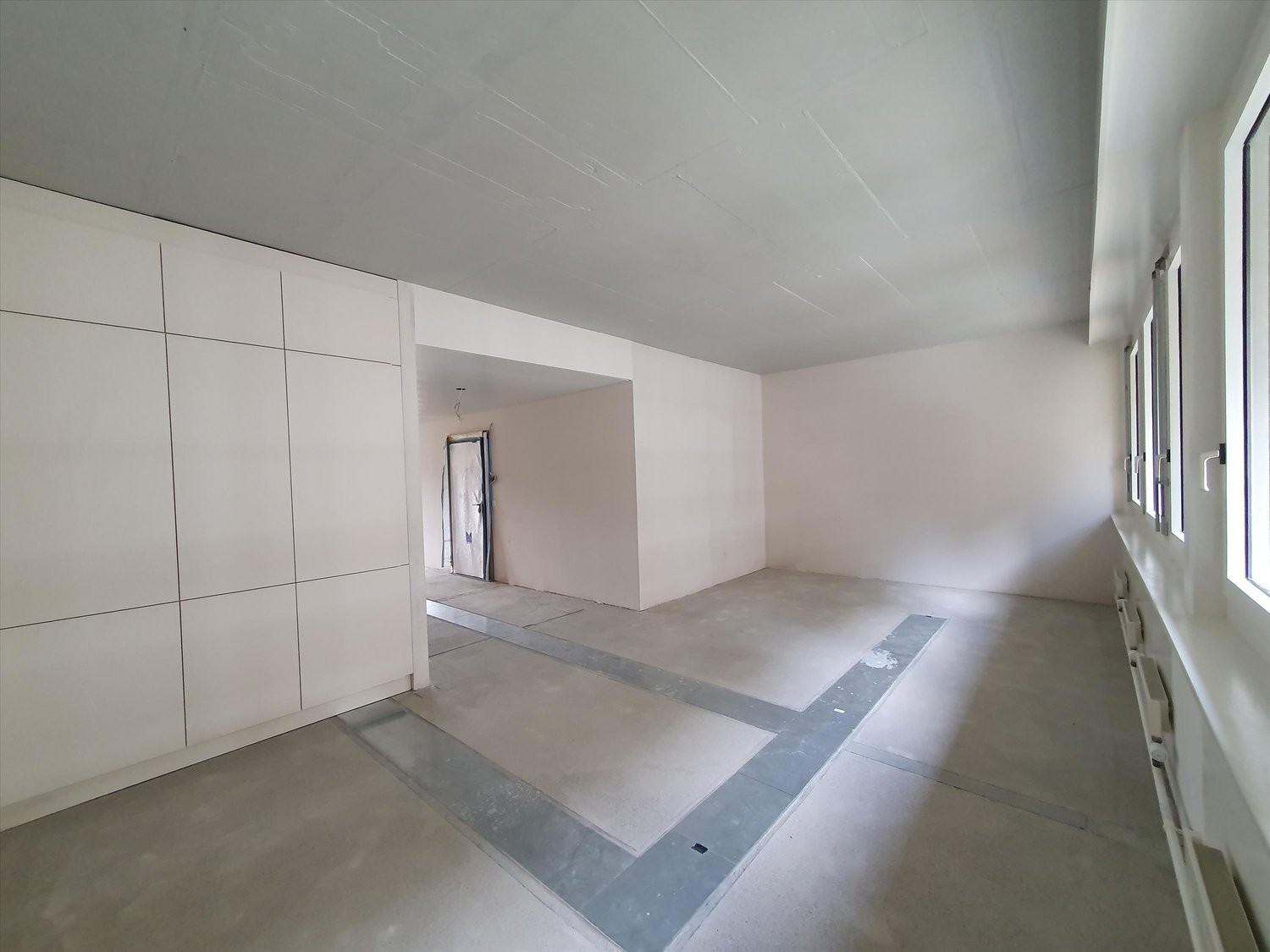 83m² Praxis