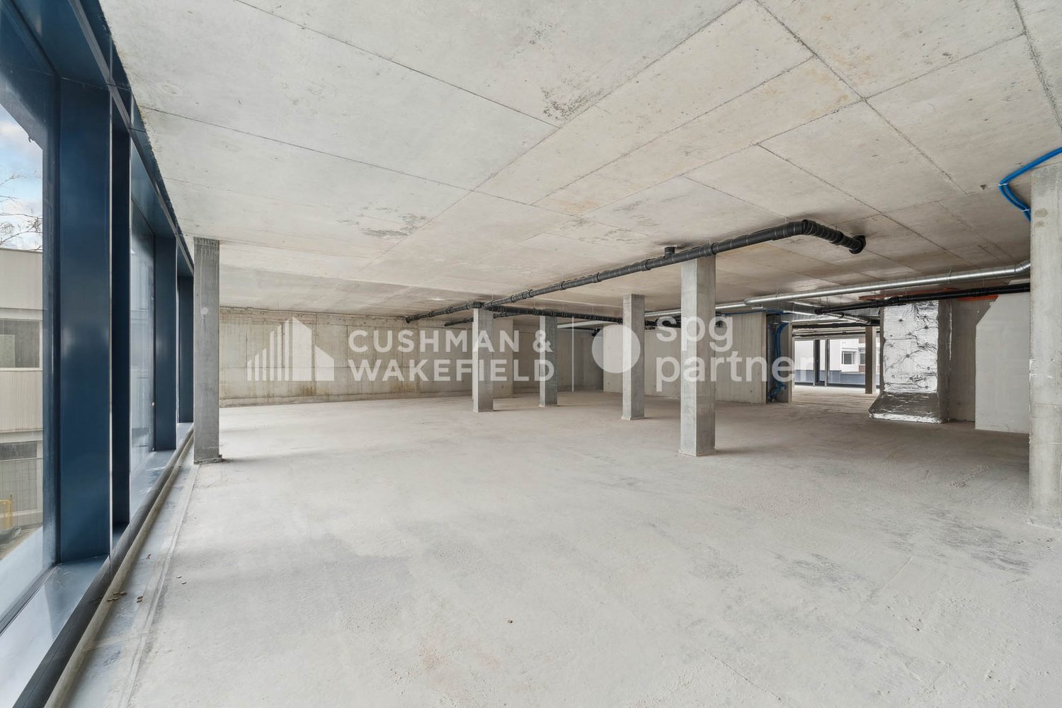 890m² office, photo 8 of 10