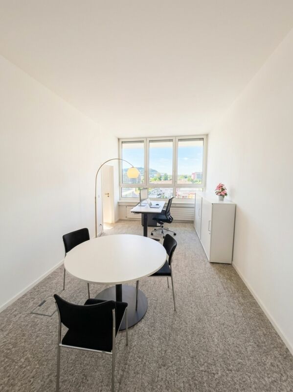 388m² commercial