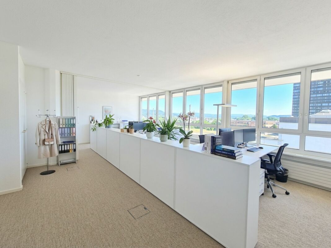 388m² commercial