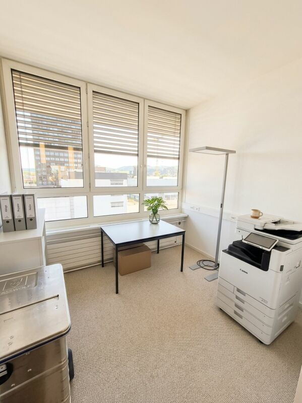 388m² commercial