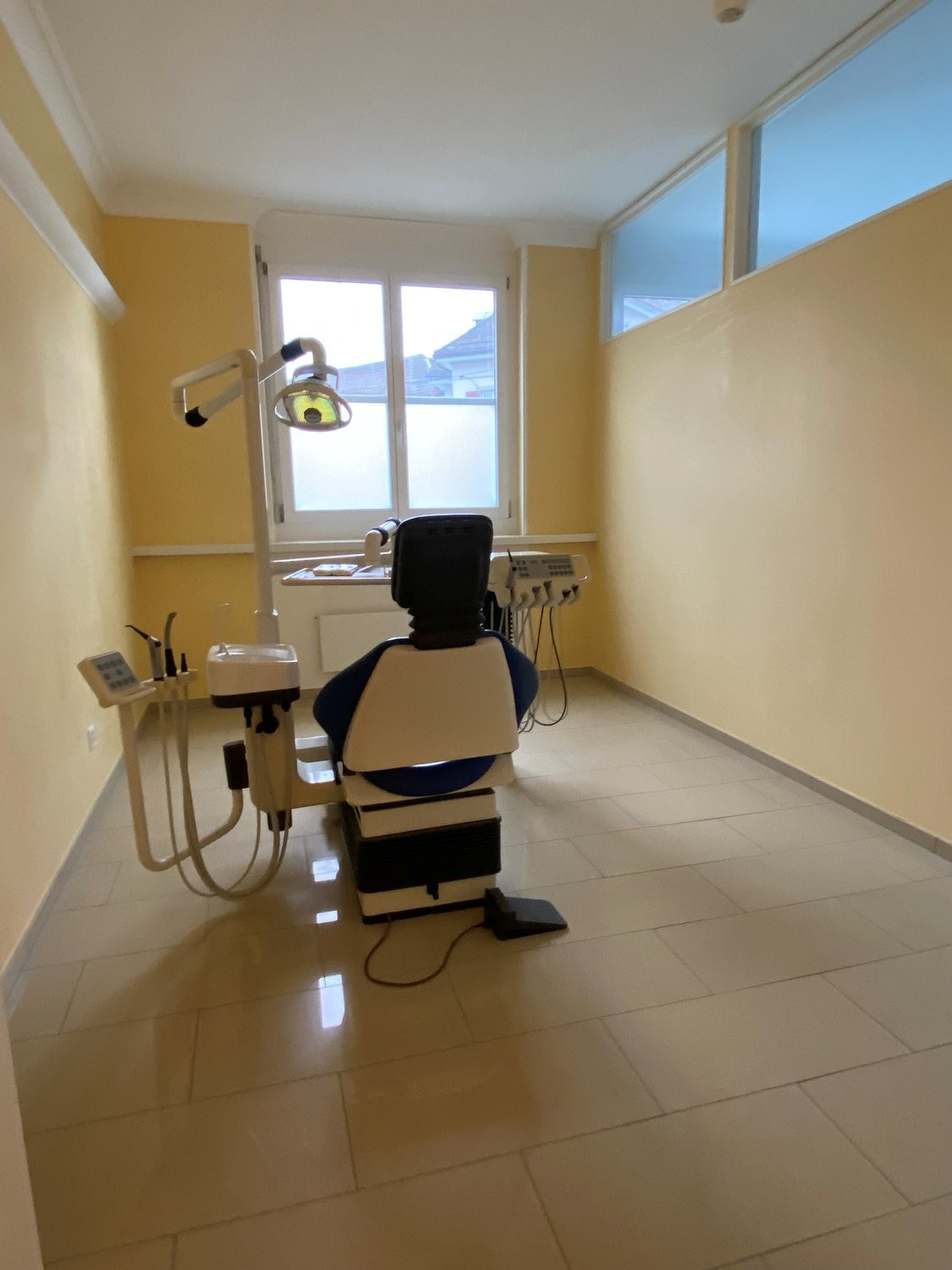 70m² office