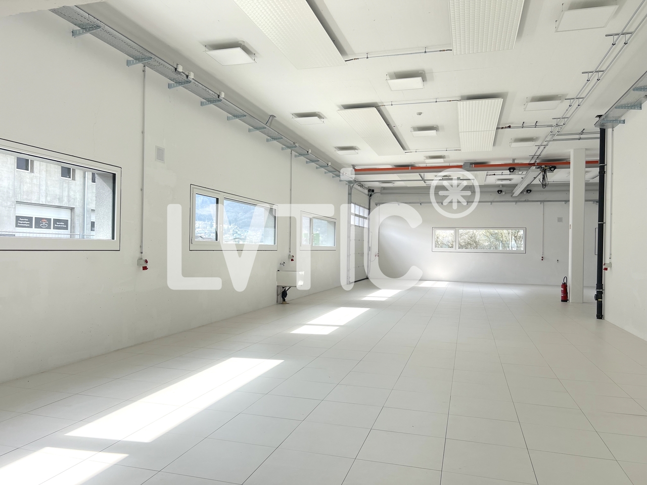 1592m² Industrieobjekt