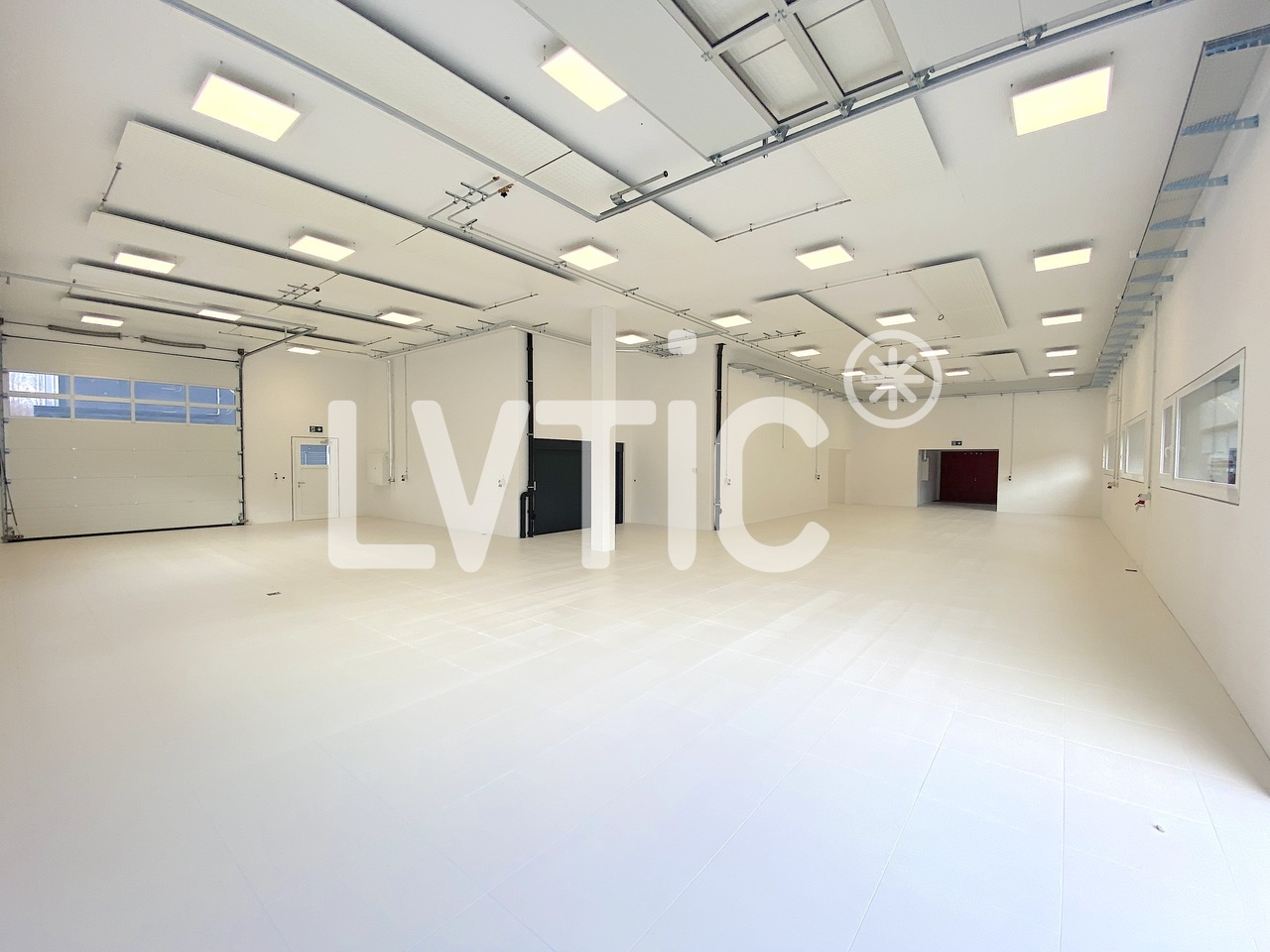 1592m² Industrieobjekt