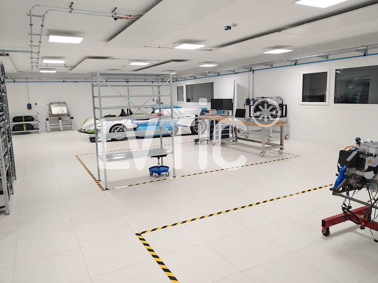 1592m² Industrieobjekt