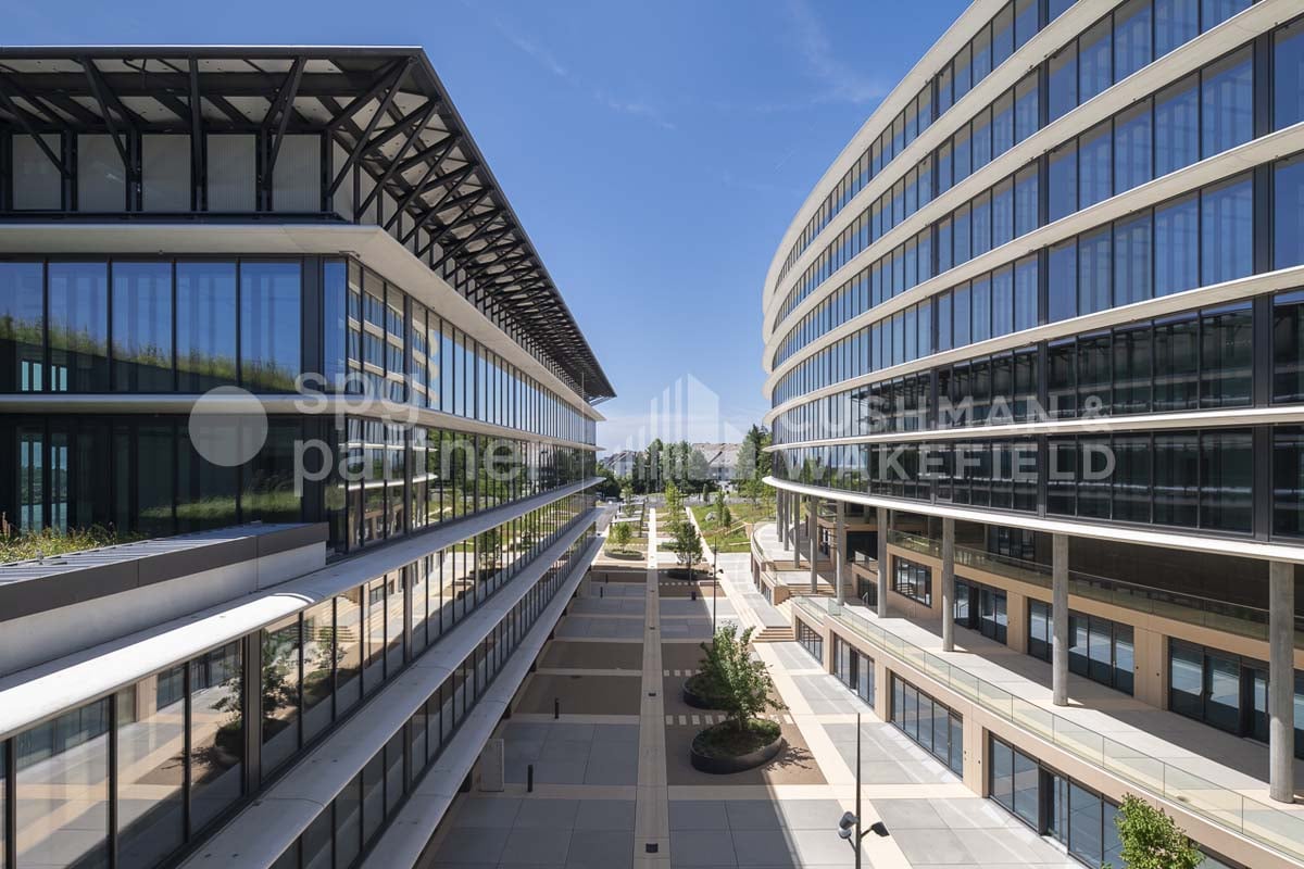 620m² Büro