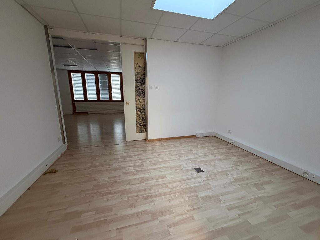 160m² commercial, photo 6 of 9