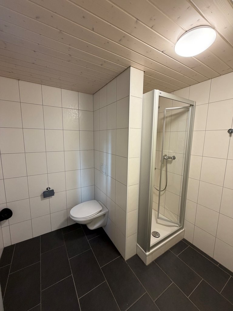 160m² commercial, photo 8 of 9